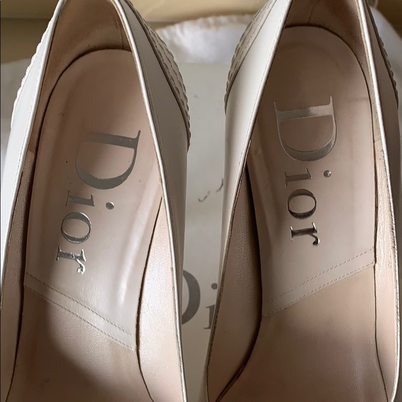 Shoes - Picture 3 of 5